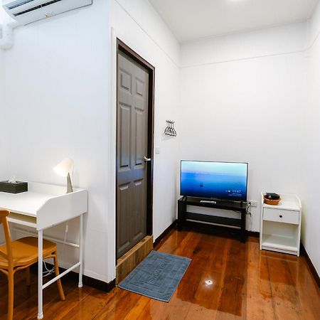 Diff Hostel Μπανγκόκ Εξωτερικό φωτογραφία