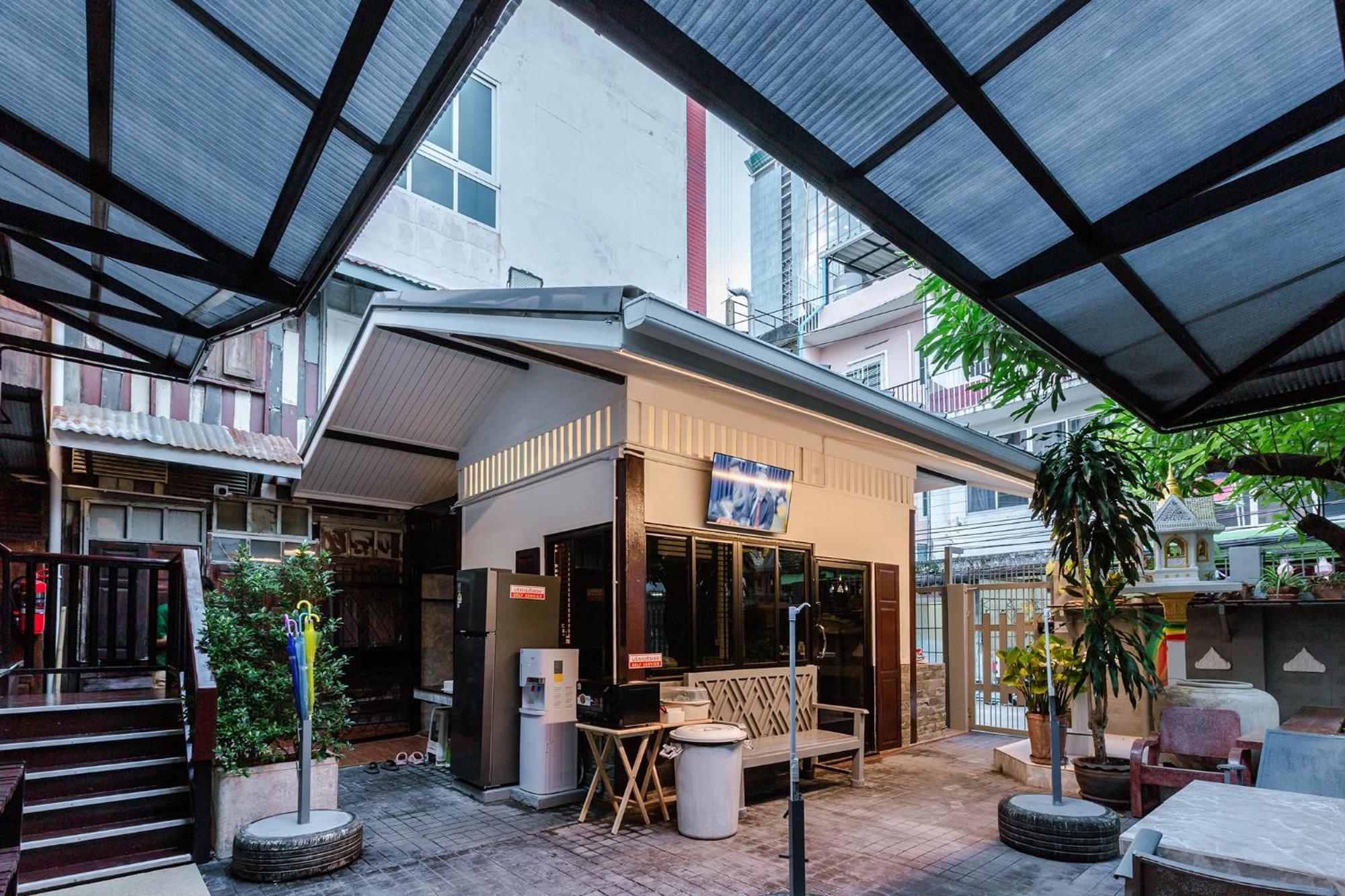Diff Hostel Μπανγκόκ Εξωτερικό φωτογραφία